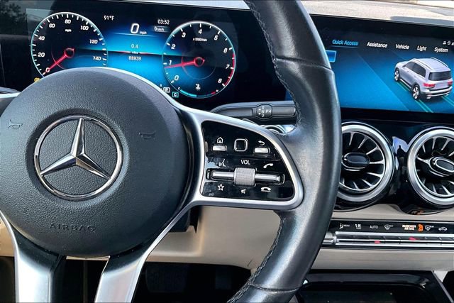 Used 2022 Mercedes-Benz GLB 250 w/ Premium Package Lite image 11