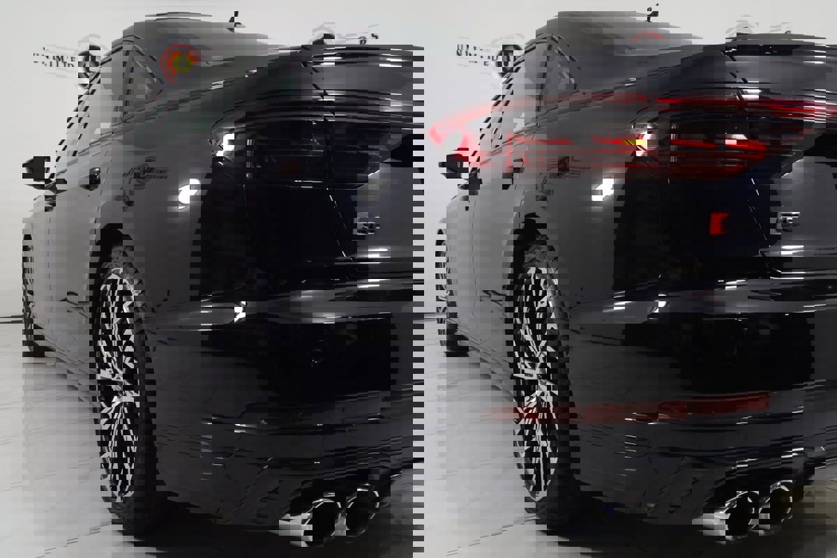 Used 2025 Audi S8 image 41