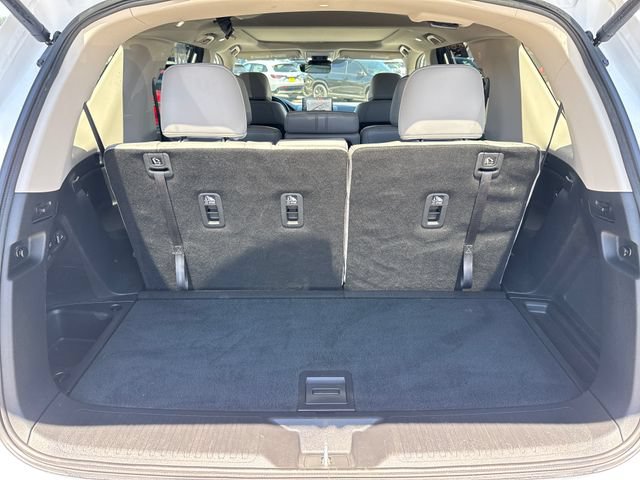 Used 2023 Honda Pilot Touring image 15