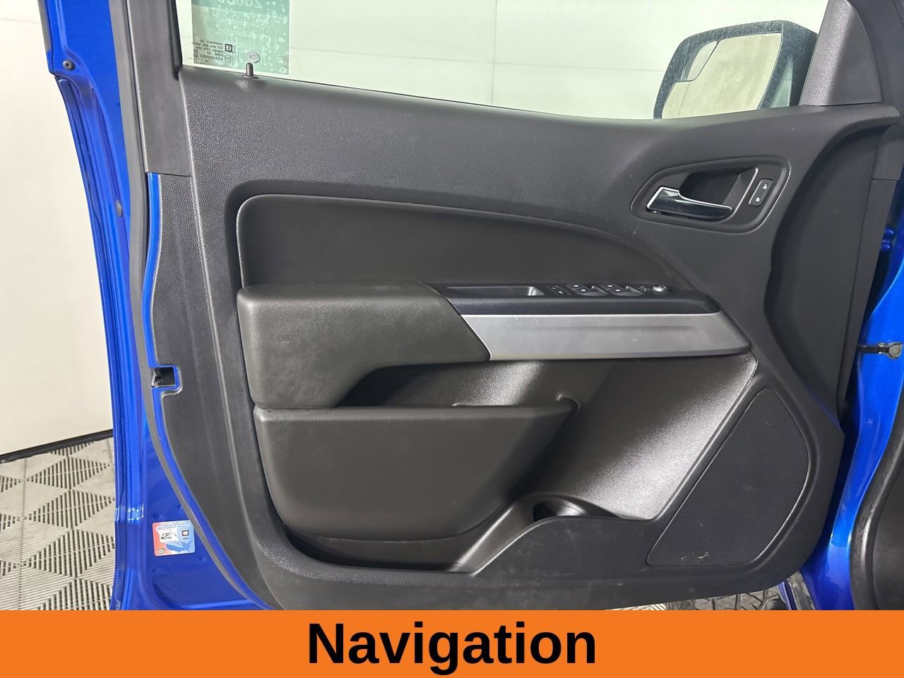 Used 2020 Chevrolet Colorado ZR2 w/ ZR2 Dusk Special Edition image 8