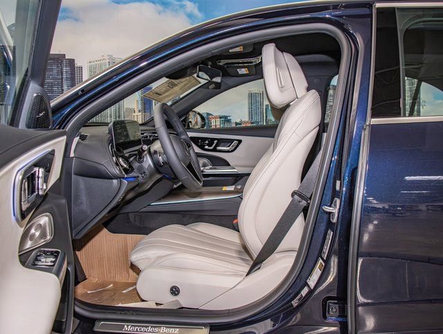 Used 2026 Mercedes-Benz E 450 4MATIC Sedan image 20