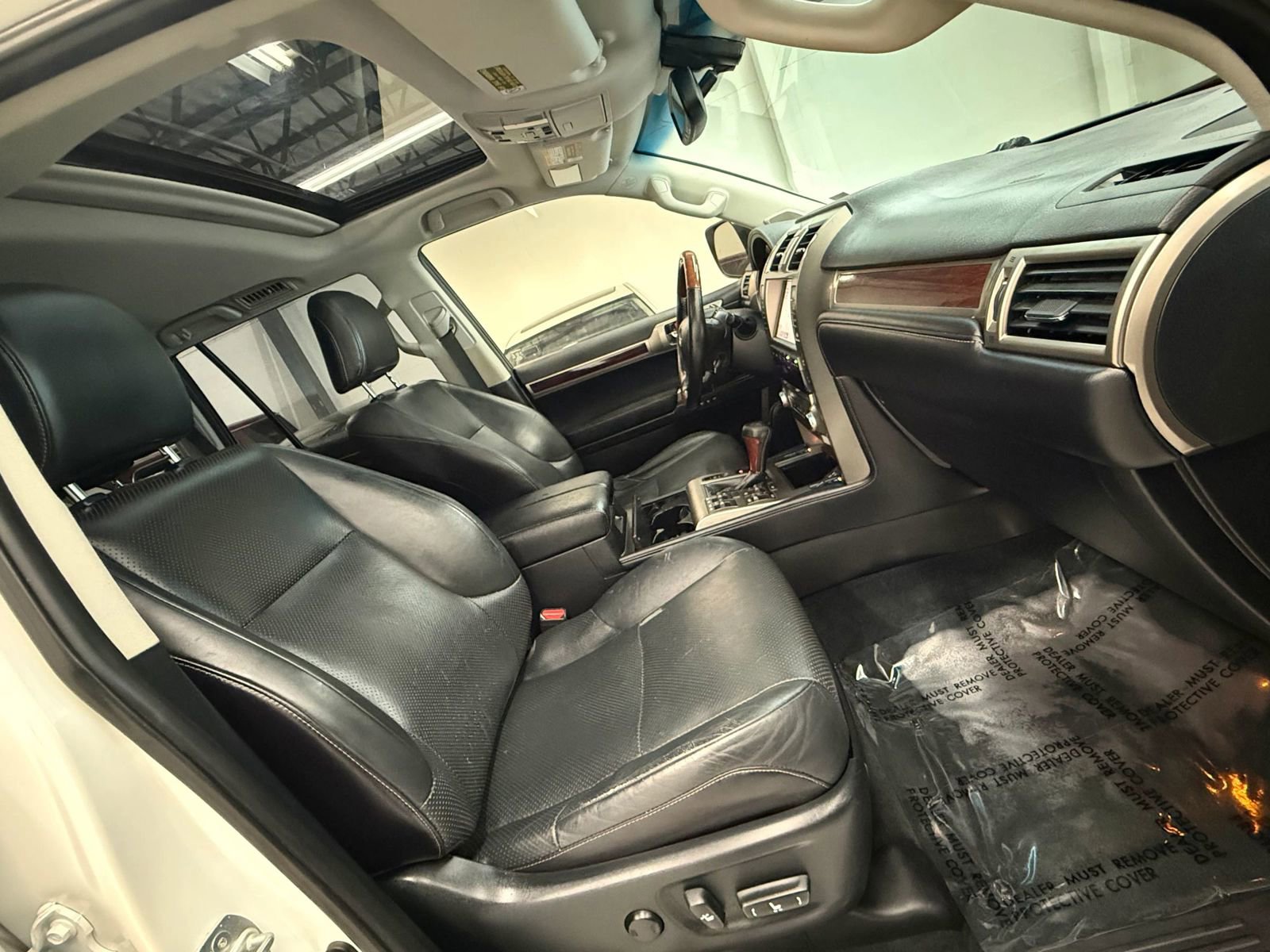 Used 2015 Lexus GX 460 Luxury image 23