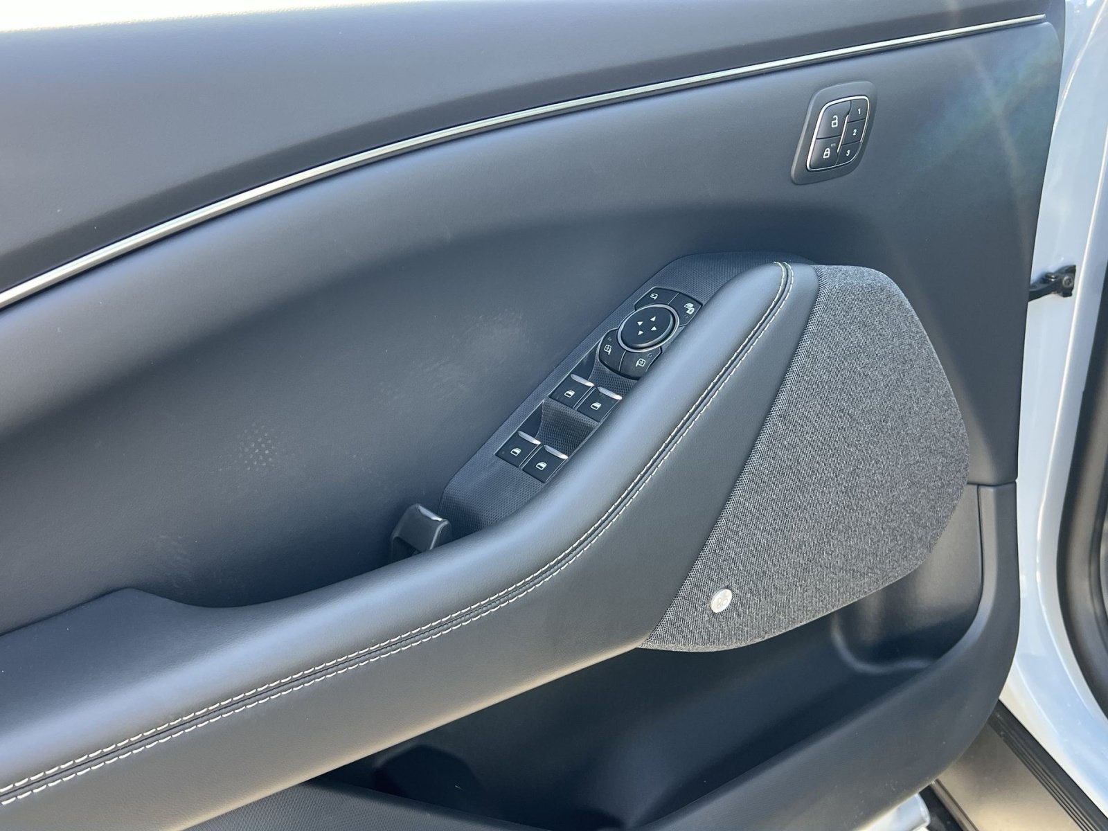 New 2026 Ford Mustang Mach-E Premium AWD/4WD image 15