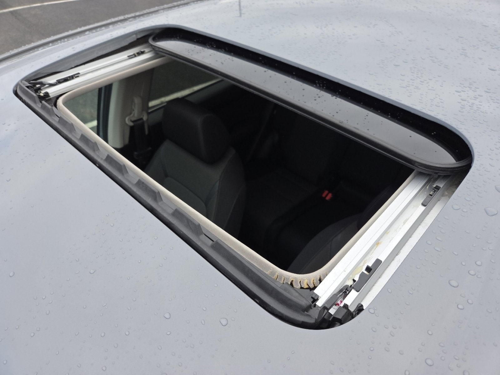 Certified 2023 Honda CR-V EX image 4