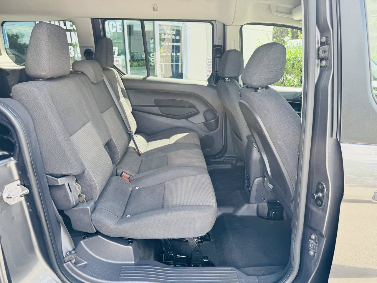 Used 2016 Ford Transit Connect XL FWD image 19