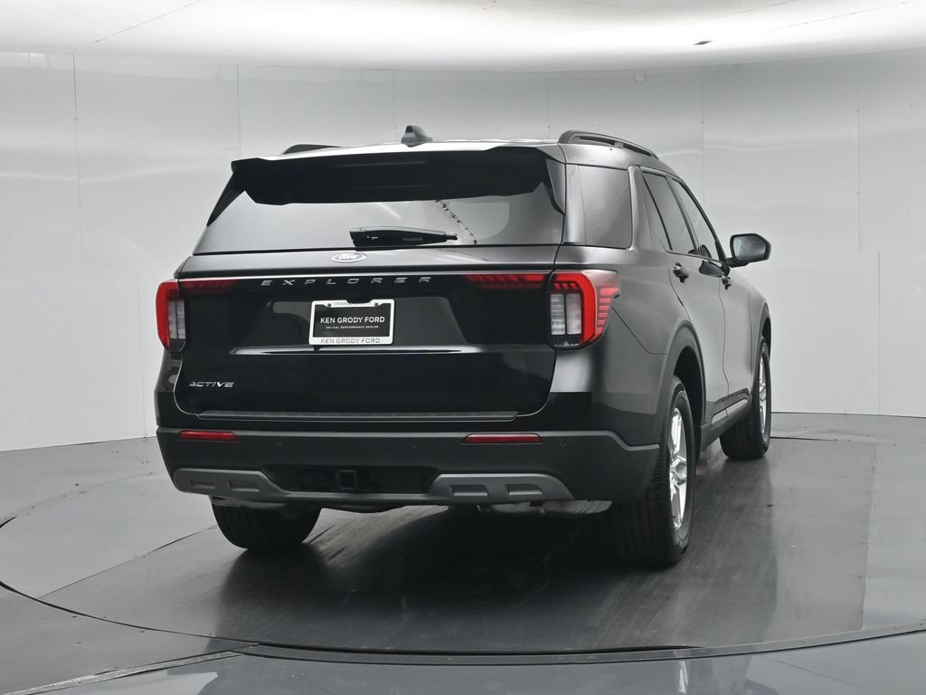 New 2026 Ford Explorer Active w/ Active Comfort Package RWD image 56