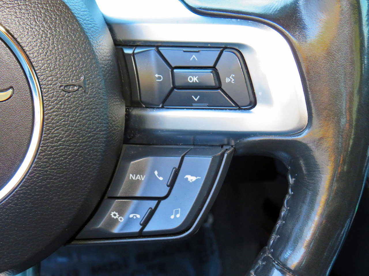 Used 2020 Ford Mustang GT Premium w/ Equipment Group 401A image 24