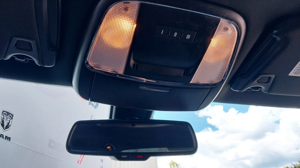 Certified 2022 Dodge Charger R/T image 30