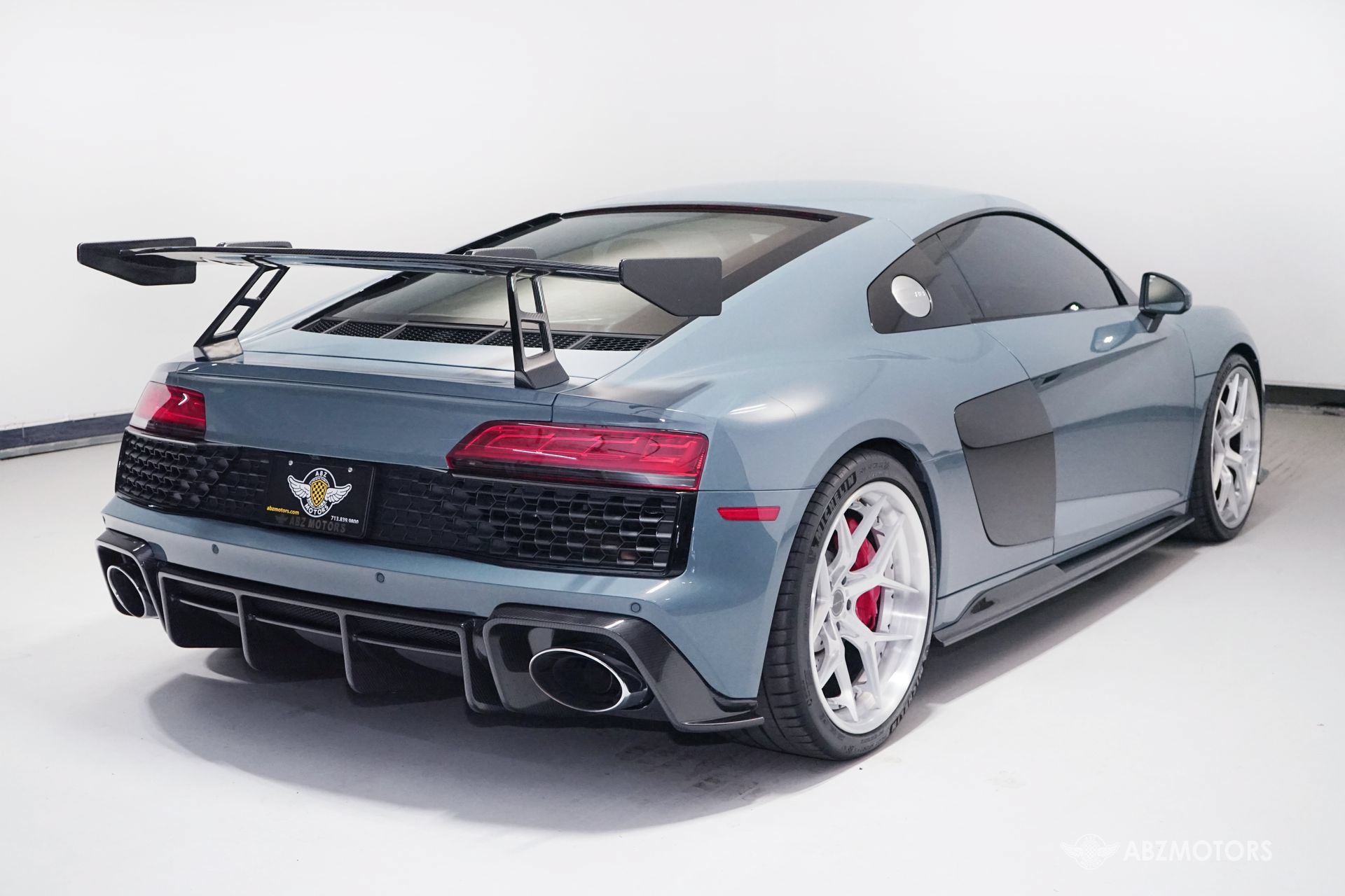 Used 2020 Audi R8 V10 AWD/4WD image 5