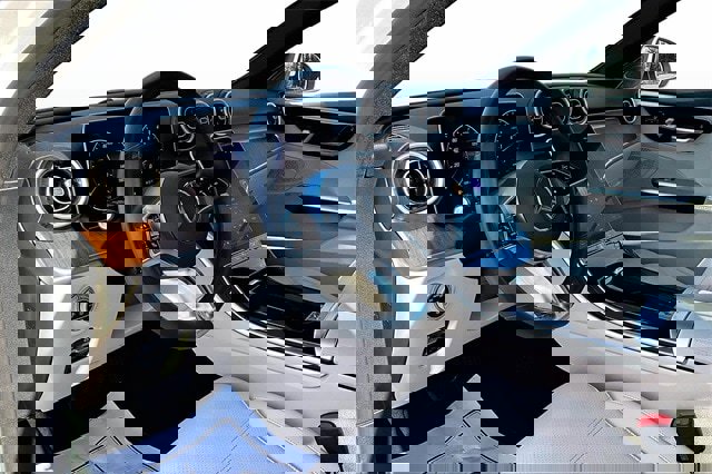 Certified 2025 Mercedes-Benz C 300 4MATIC Sedan image 20