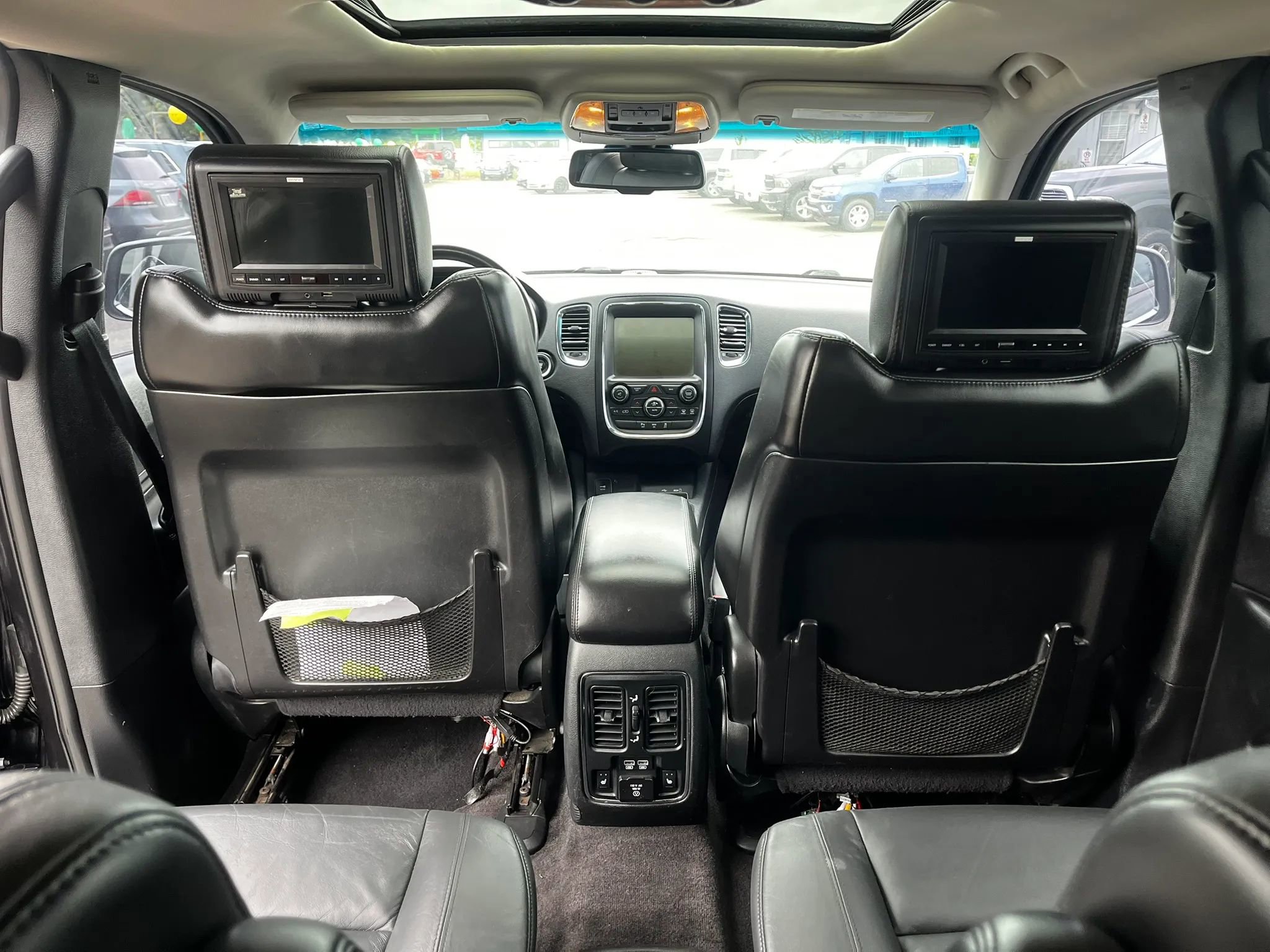 Used 2015 Dodge Durango Limited w/ Trailer Tow Group IV AWD/4WD image 13
