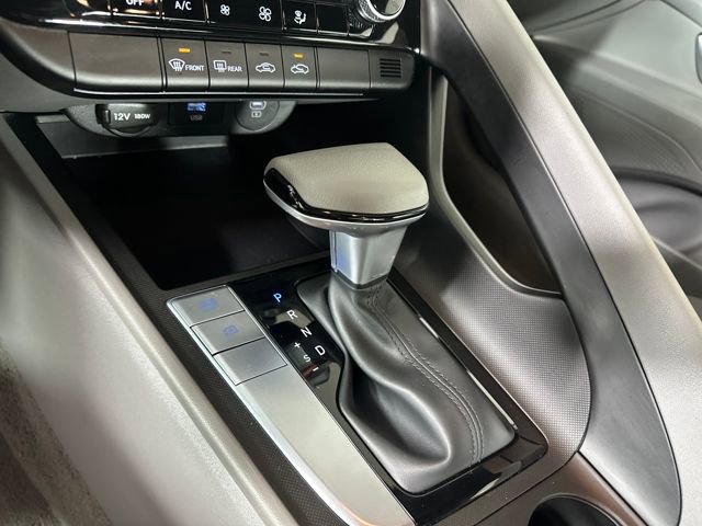 Certified 2024 Hyundai Elantra SEL image 19