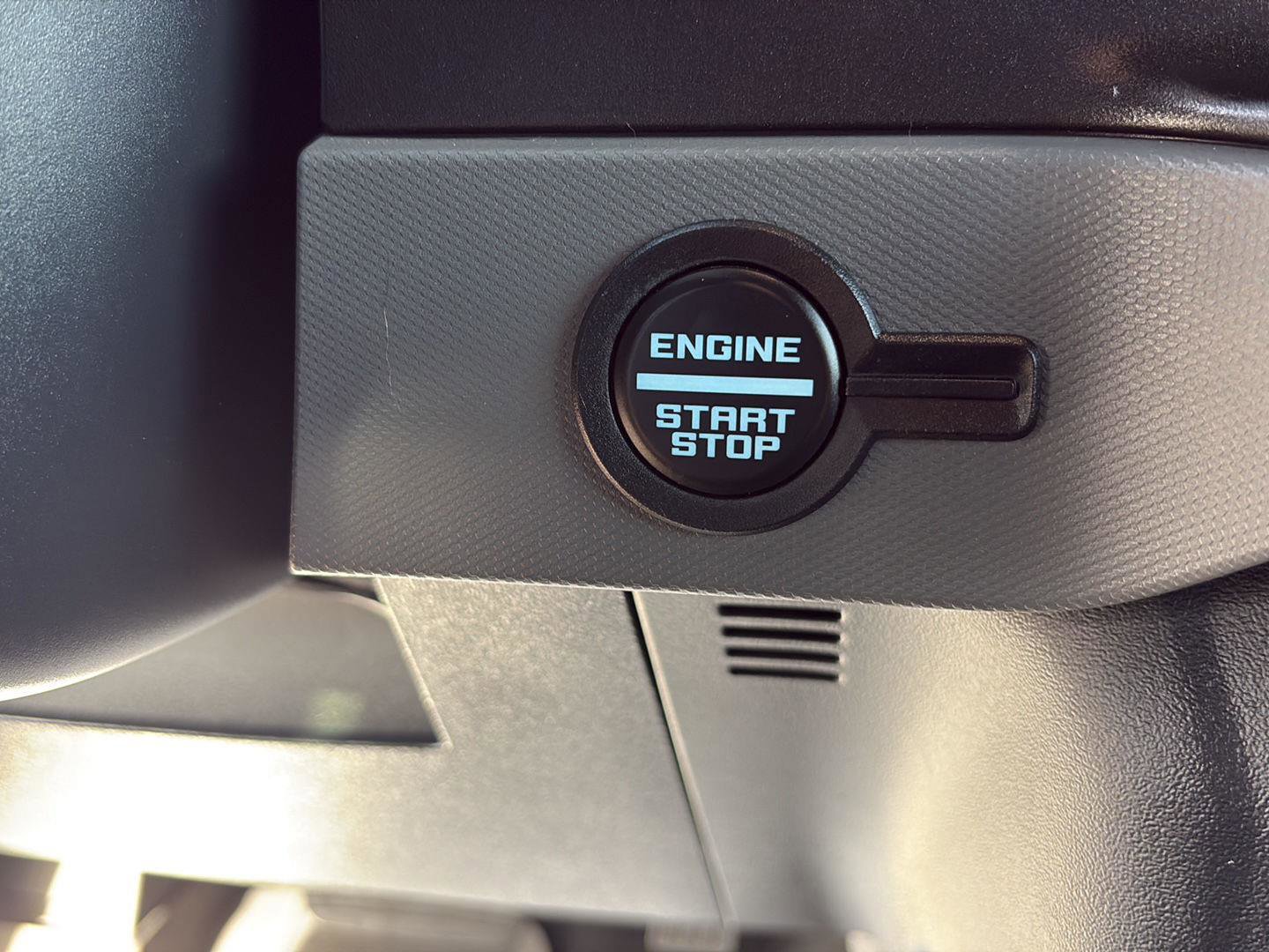 Used 2022 Ford Bronco Big Bend image 9