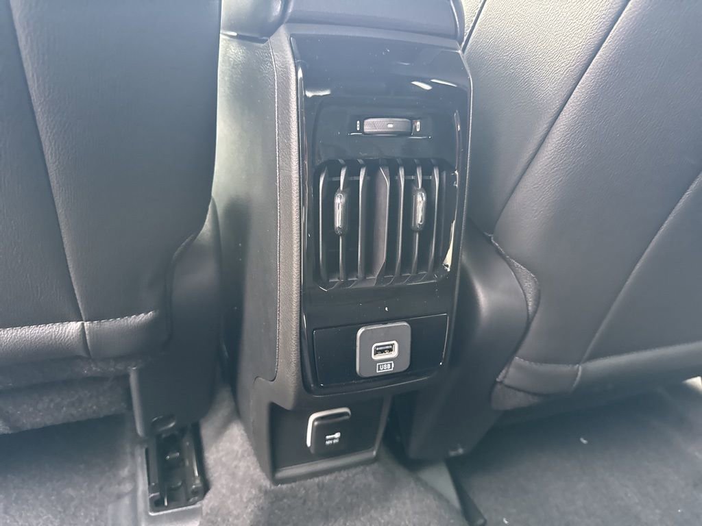New 2026 Jeep Compass Latitude AWD/4WD image 23