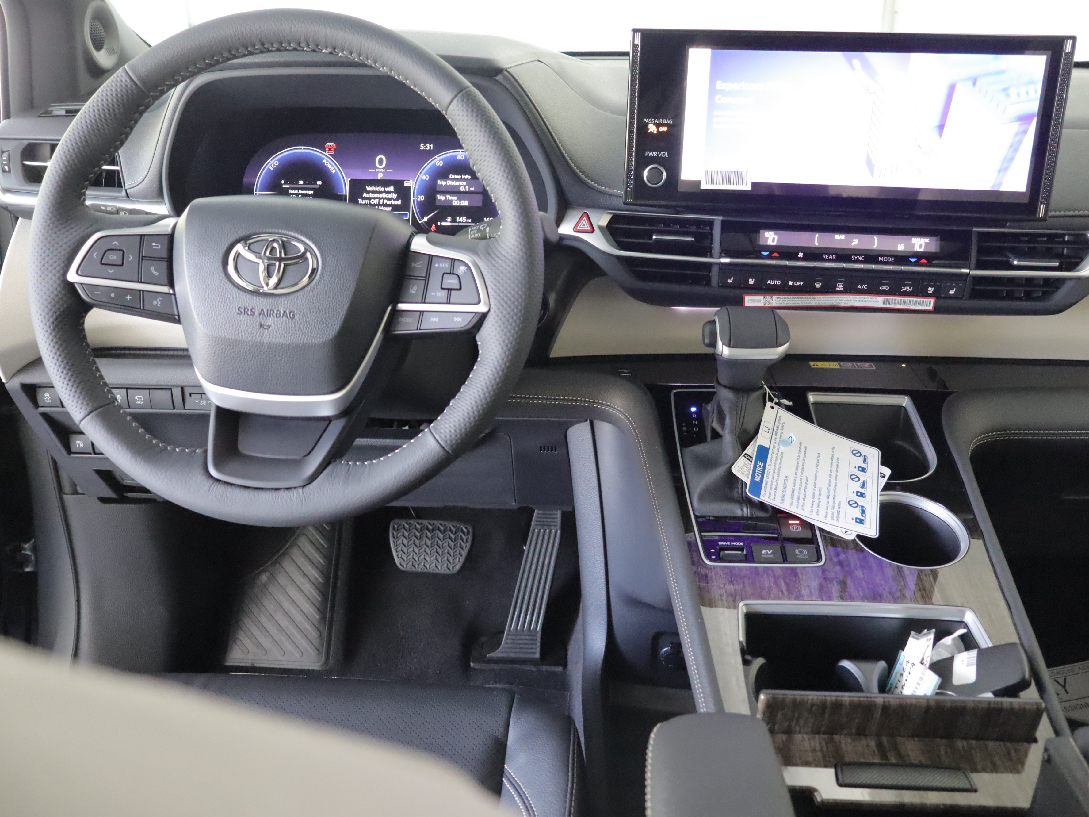 New 2026 Toyota Sienna Platinum AWD/4WD image 2