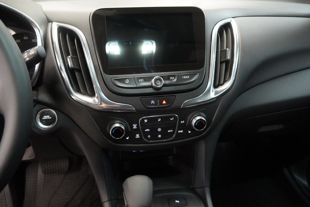 Used 2023 Chevrolet Equinox LT AWD/4WD image 15
