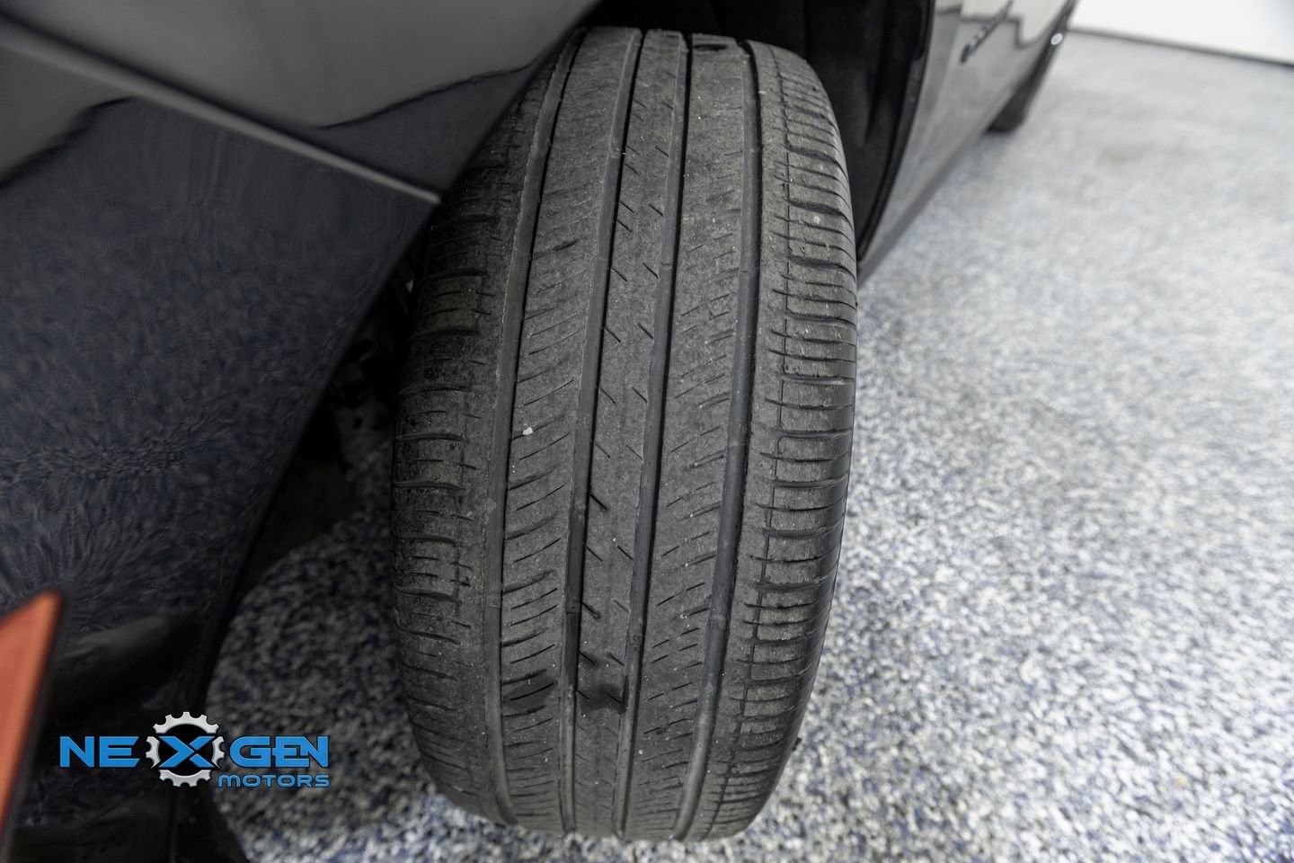 Used 2023 Chevrolet Equinox RS FWD image 40