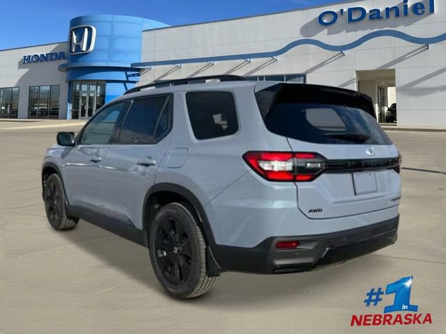 New 2026 Honda Pilot Black Edition image 3