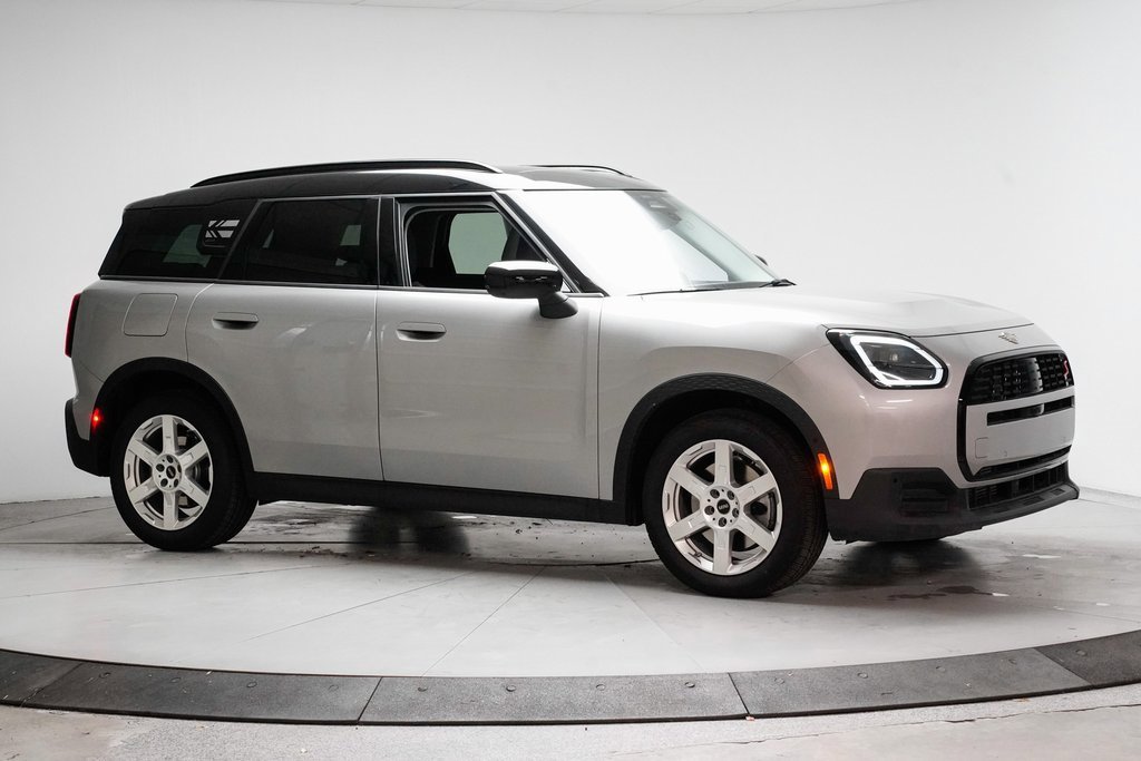 Certified 2025 MINI Cooper Countryman S image 3