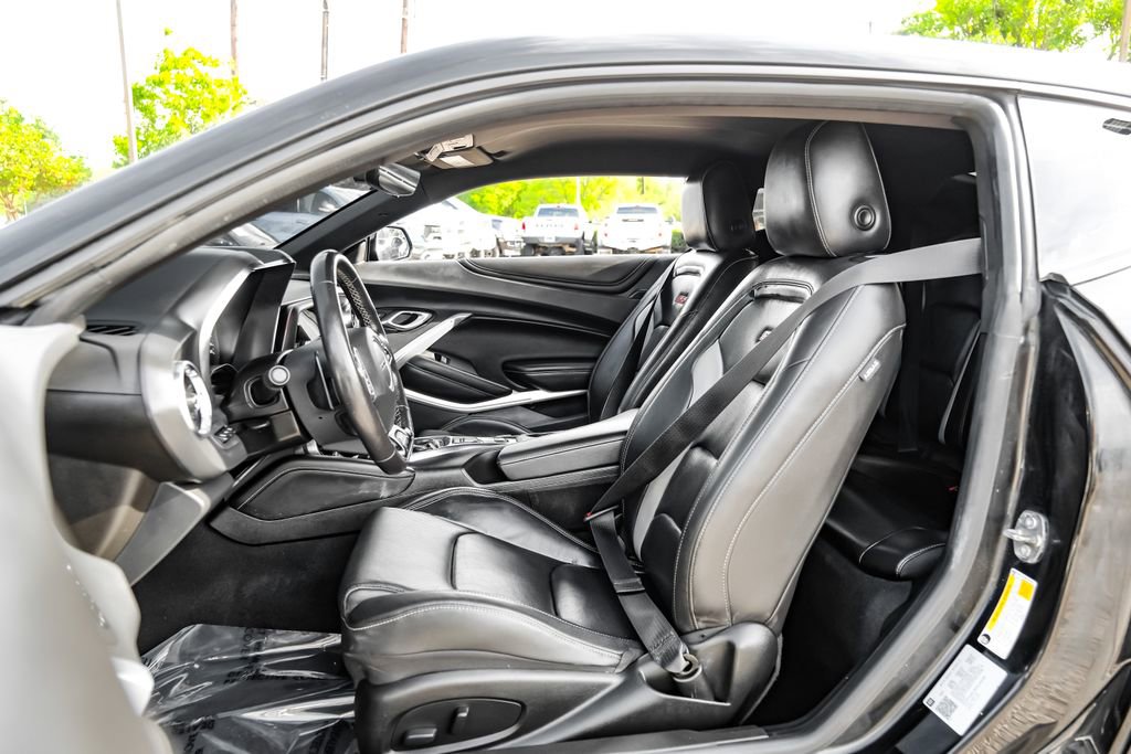 Used 2023 Chevrolet Camaro SS RWD image 34