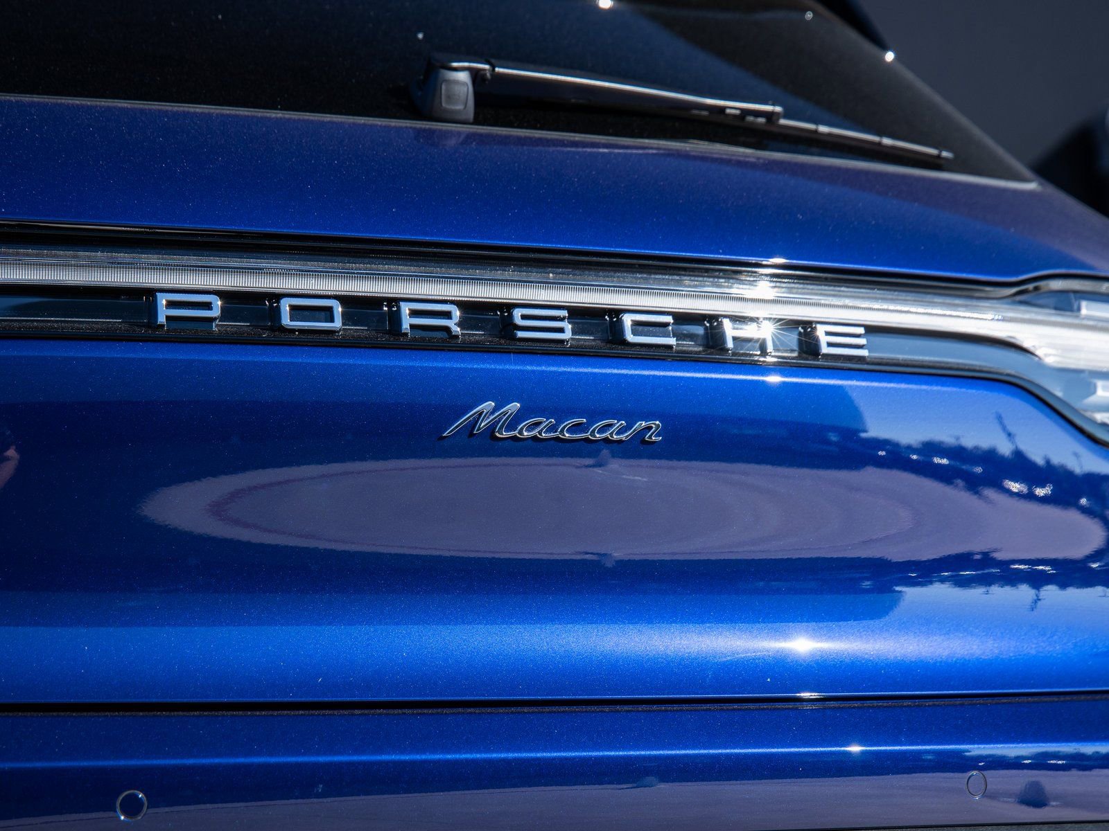 Certified 2026 Porsche Macan image 15