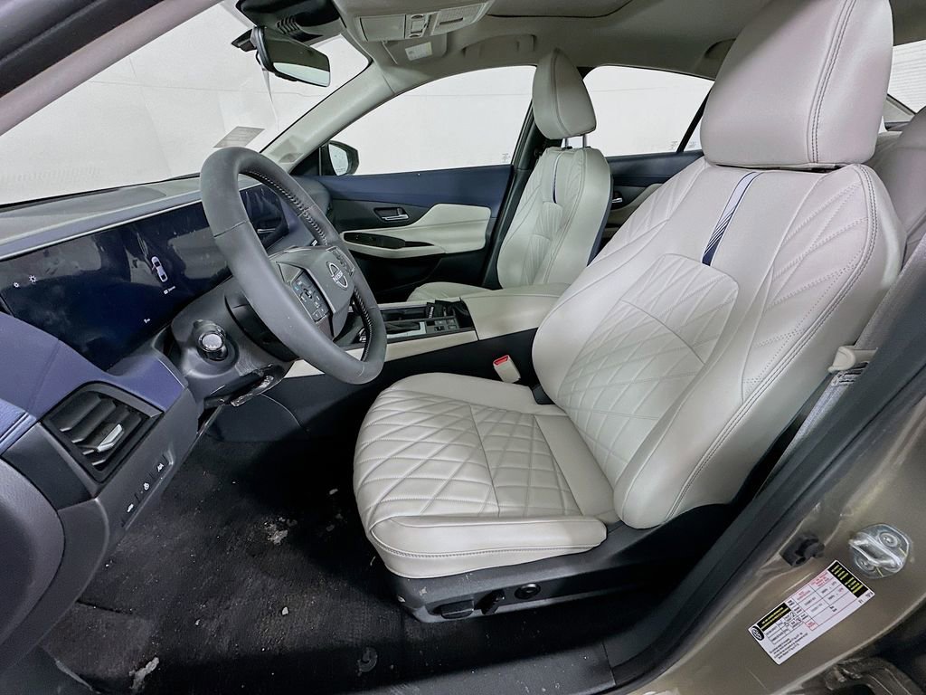 New 2026 Nissan Sentra SL w/ Floor Mat Package image 28