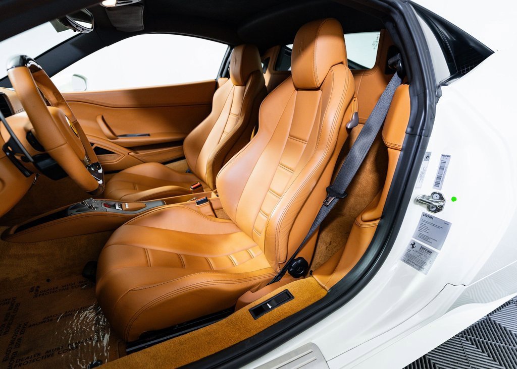 Used 2012 Ferrari 458 Italia Coupe image 17