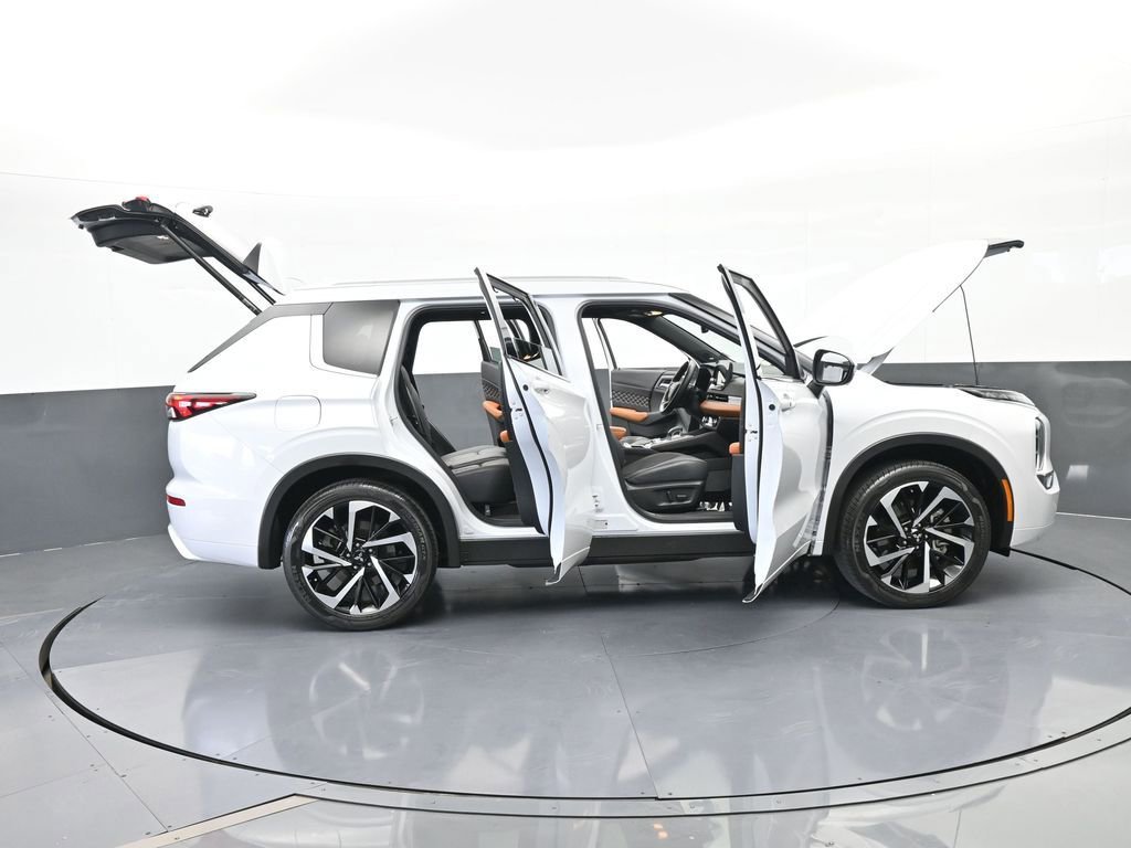 Used 2022 Mitsubishi Outlander SEL image 84