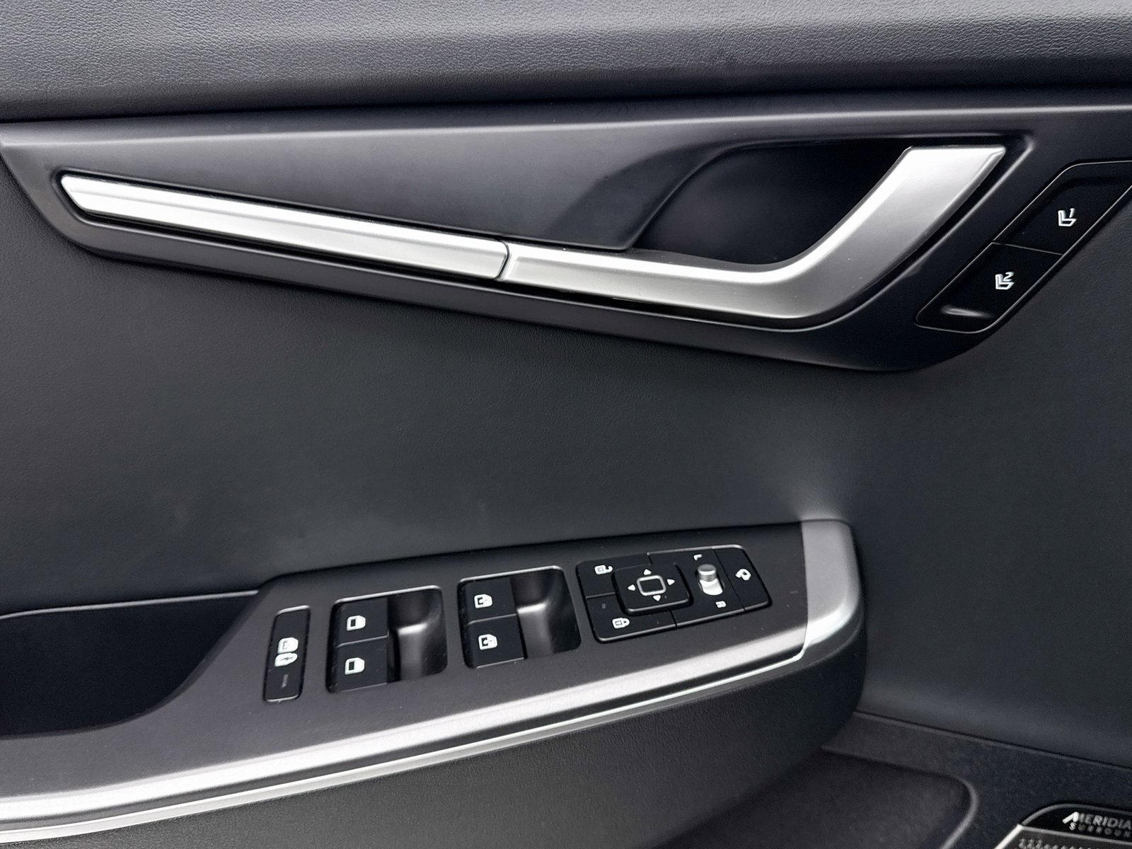 Used 2023 Kia EV6 Wind w/ Wind Technology Package image 29