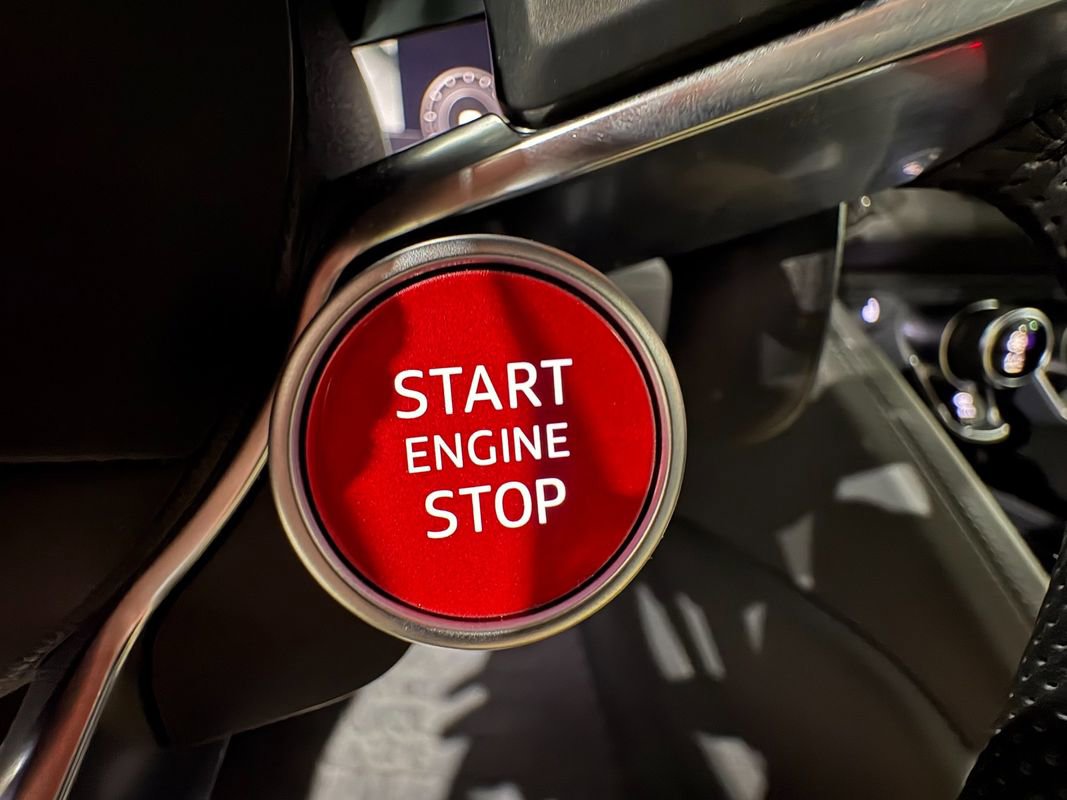 Used 2021 Audi R8 V10 w/ Premium Package image 31