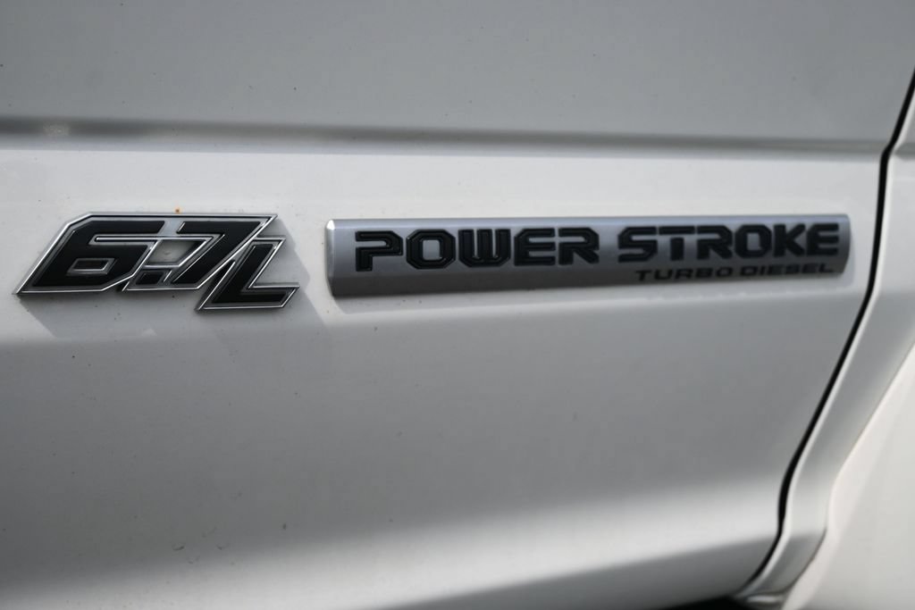 Used 2020 Ford F450 Platinum w/ FX4 Off-Road Package AWD/4WD image 12