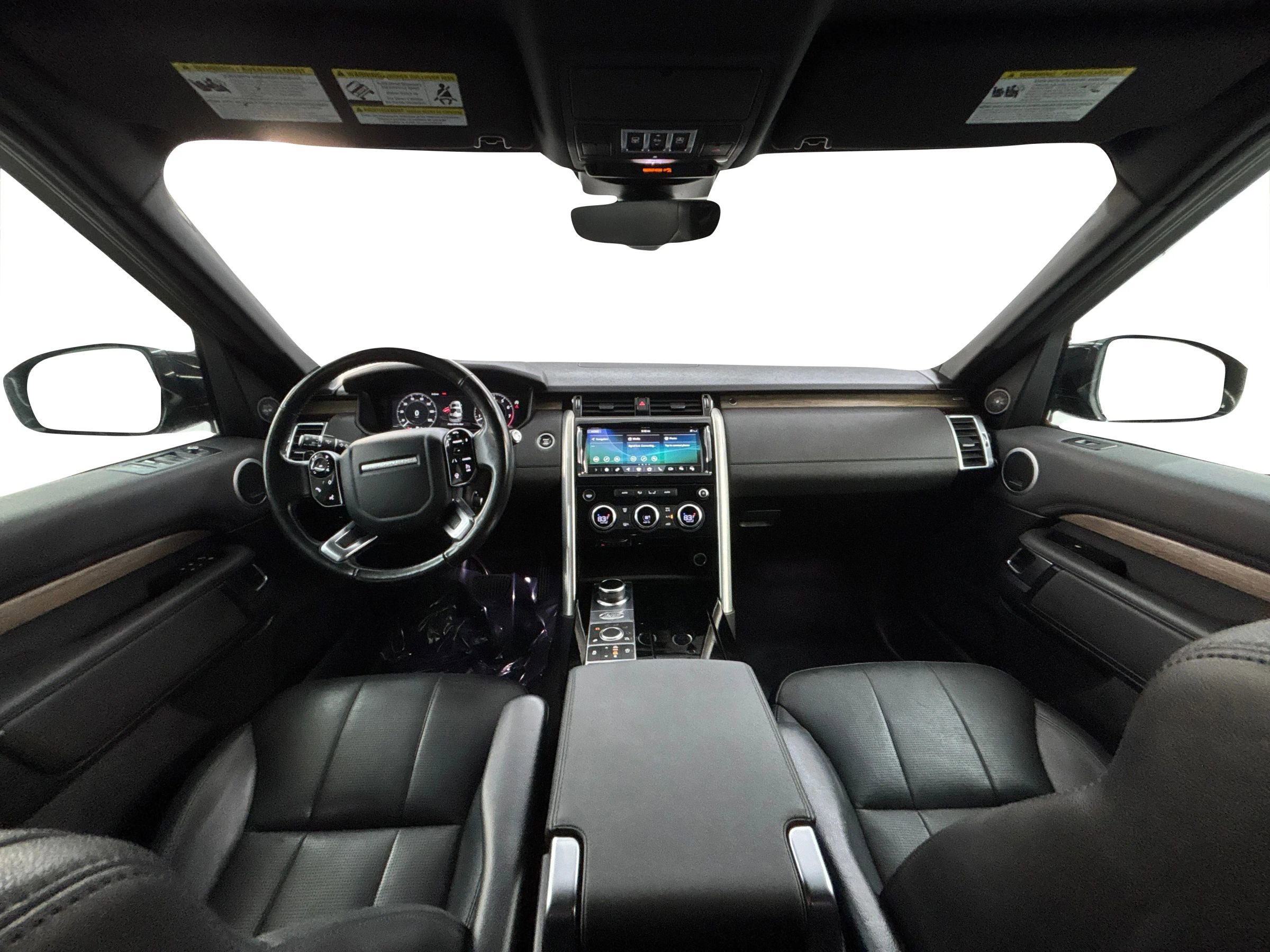 Used 2020 Land Rover Discovery HSE image 17