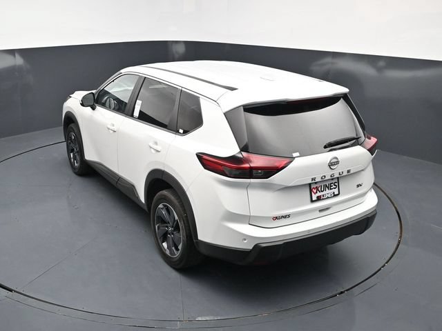 Used 2024 Nissan Rogue SV FWD image 43