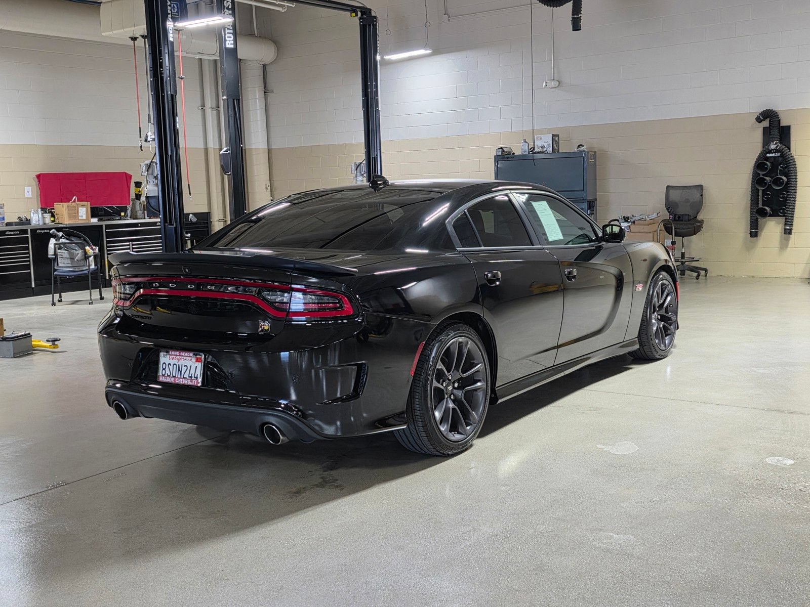Used 2020 Dodge Charger Scat Pack RWD image 7