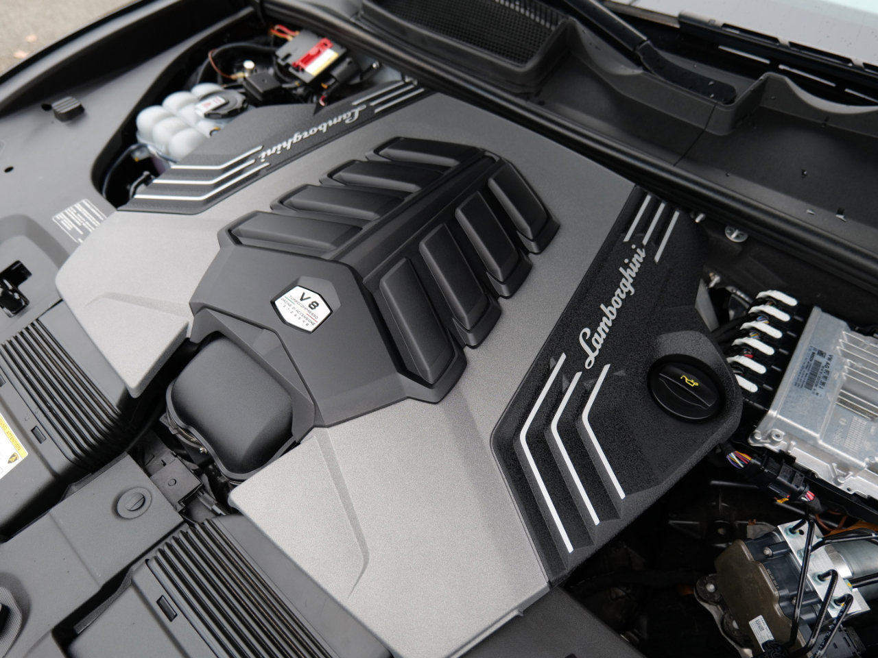 Used 2021 Lamborghini Urus image 58