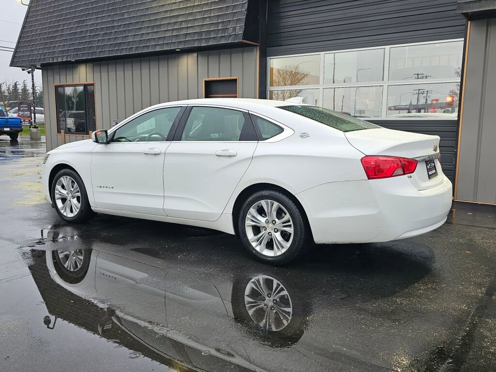 Used 2015 Chevrolet Impala LT FWD image 7