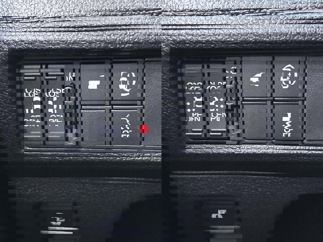 Used 2023 Honda Odyssey Sport image 24