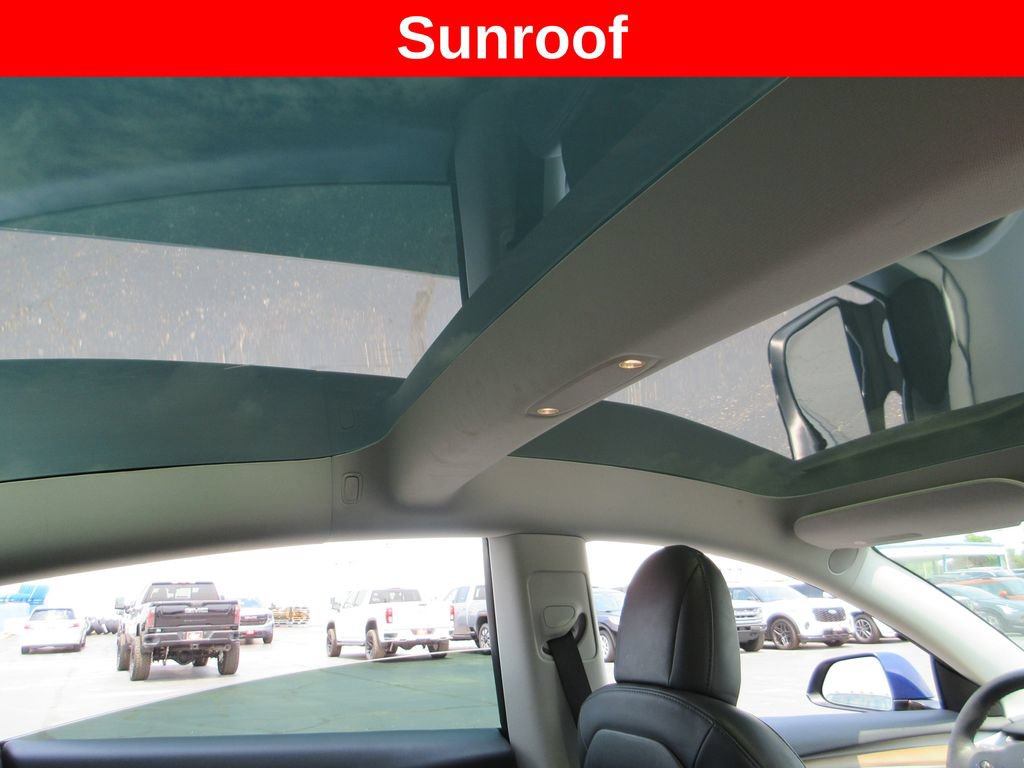 Used 2023 Tesla Model 3 Standard Range RWD image 15