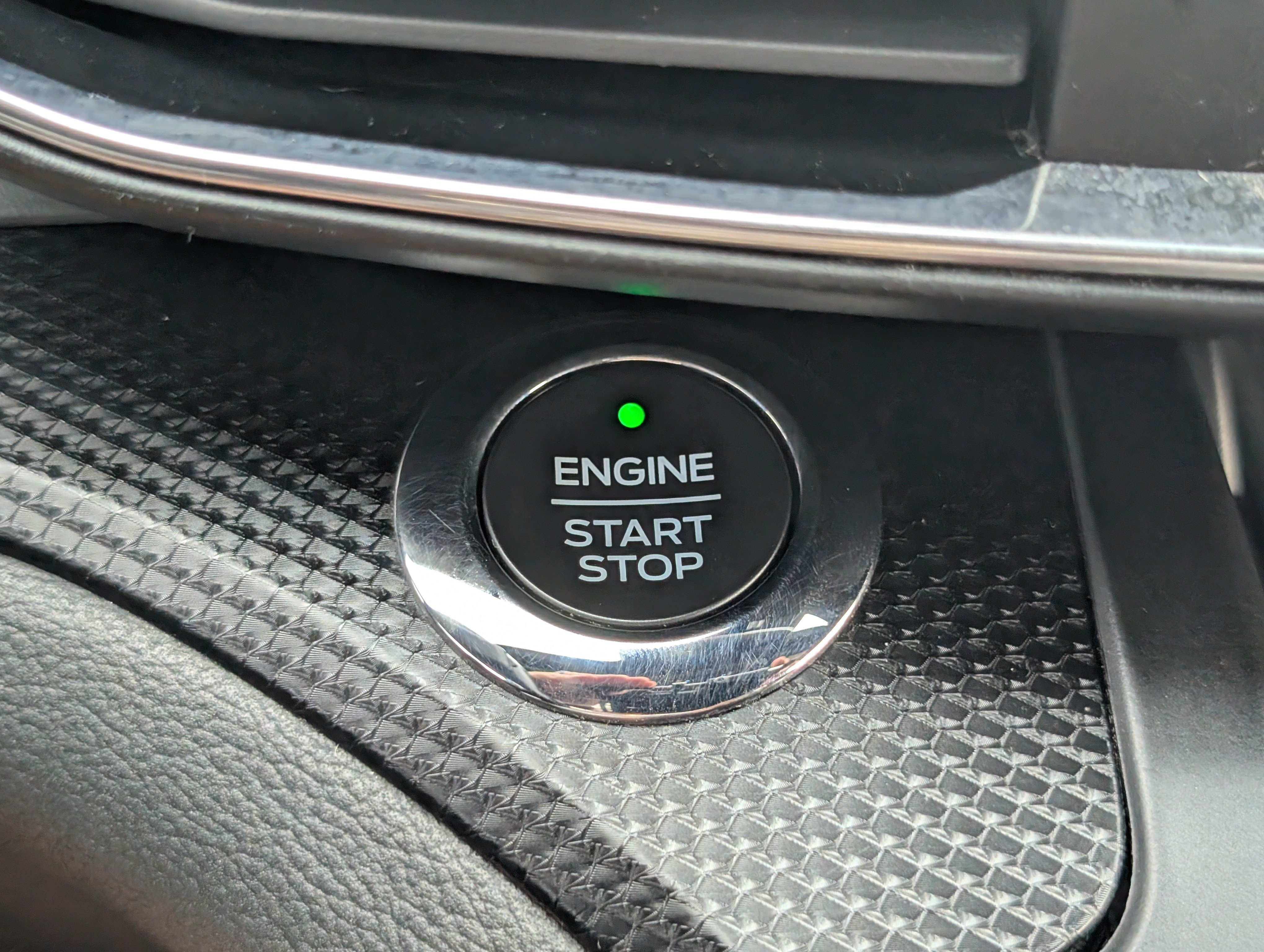 Certified 2020 Ford Explorer ST AWD/4WD image 27
