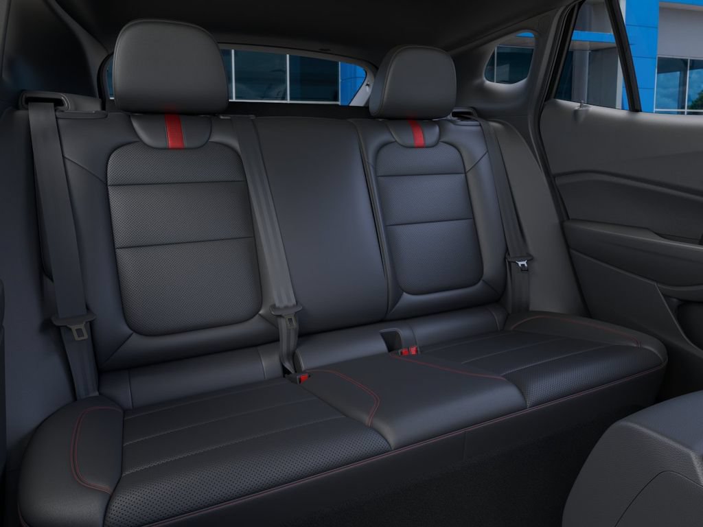New 2026 Chevrolet Trax RS w/ Sunroof Package FWD image 17