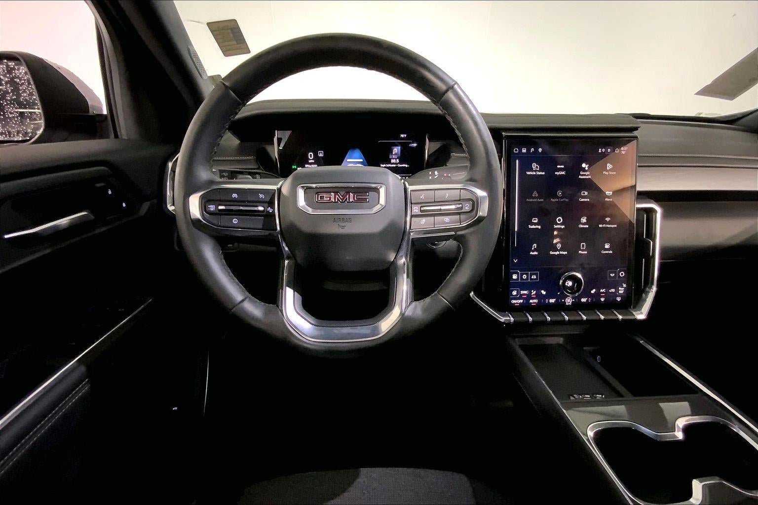Used 2025 GMC Acadia Elevation FWD image 5