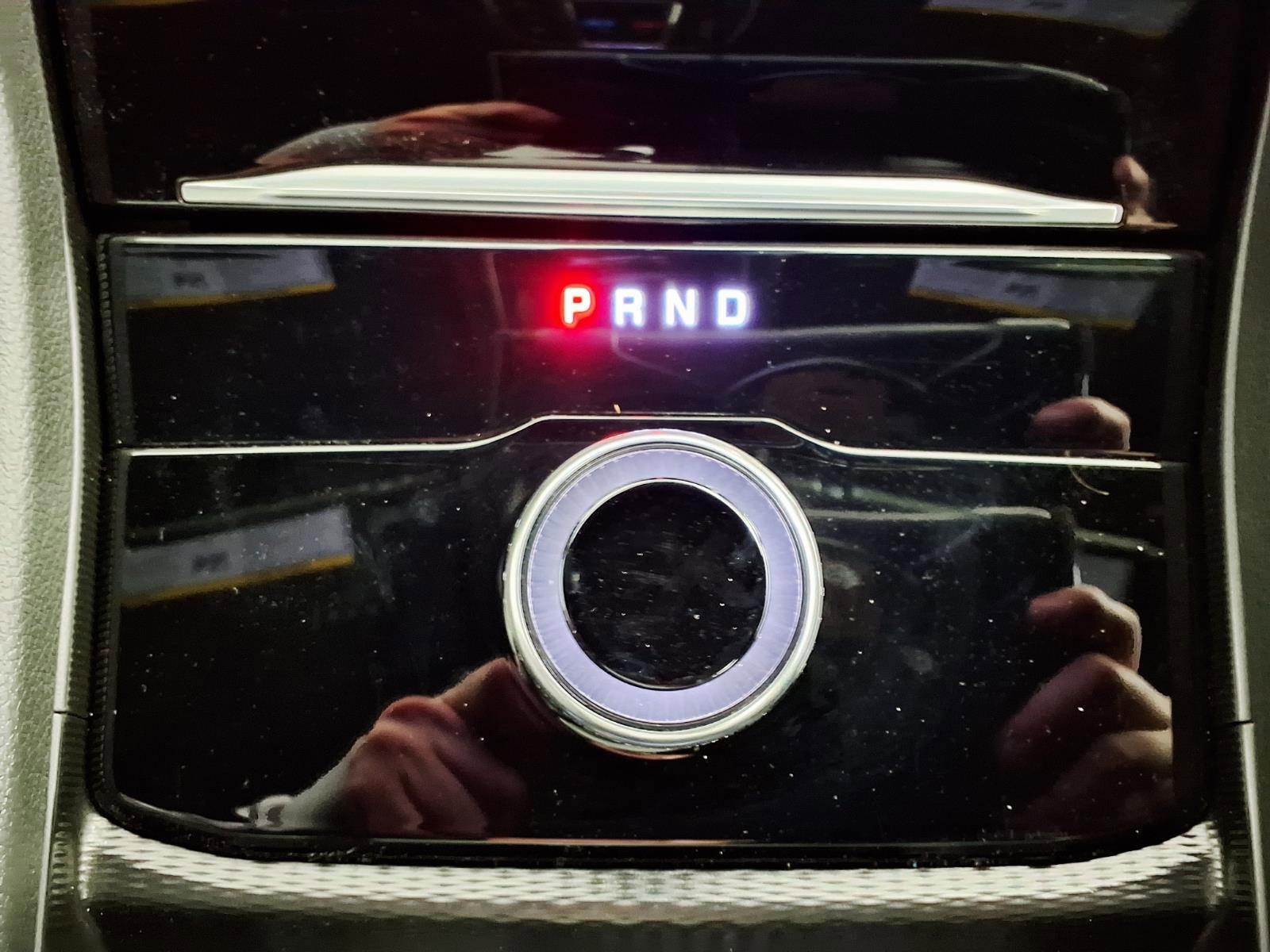 Used 2025 Jeep Grand Cherokee Limited w/ Black Appearance Package image 21