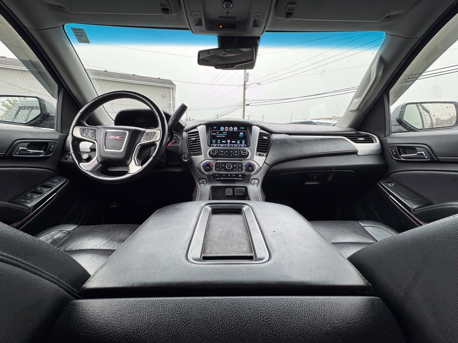 Used 2018 GMC Yukon XL SLT AWD/4WD image 28