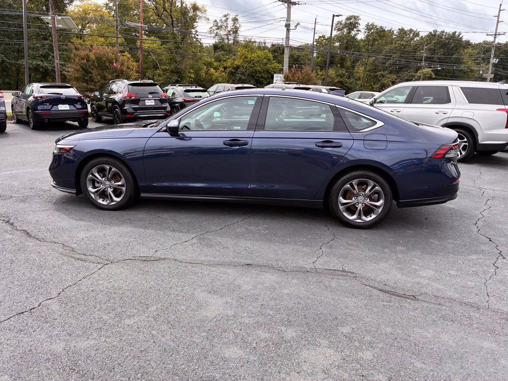 Used 2024 Honda Accord EX image 4