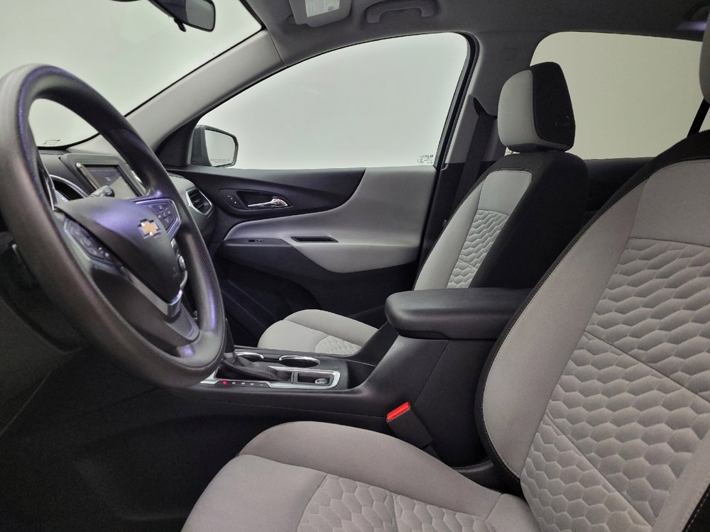 Used 2020 Chevrolet Equinox LT AWD/4WD image 17