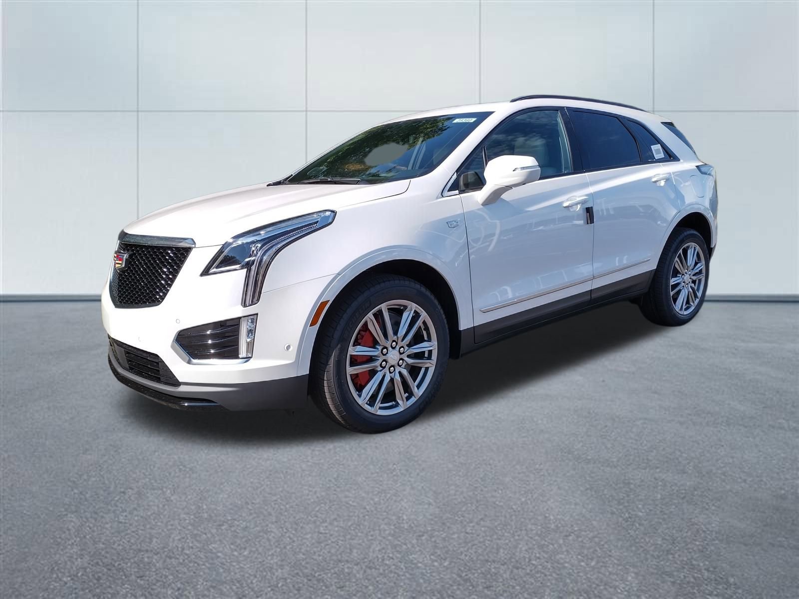 New 2025 Cadillac XT5 Sportv w/ Technology Package