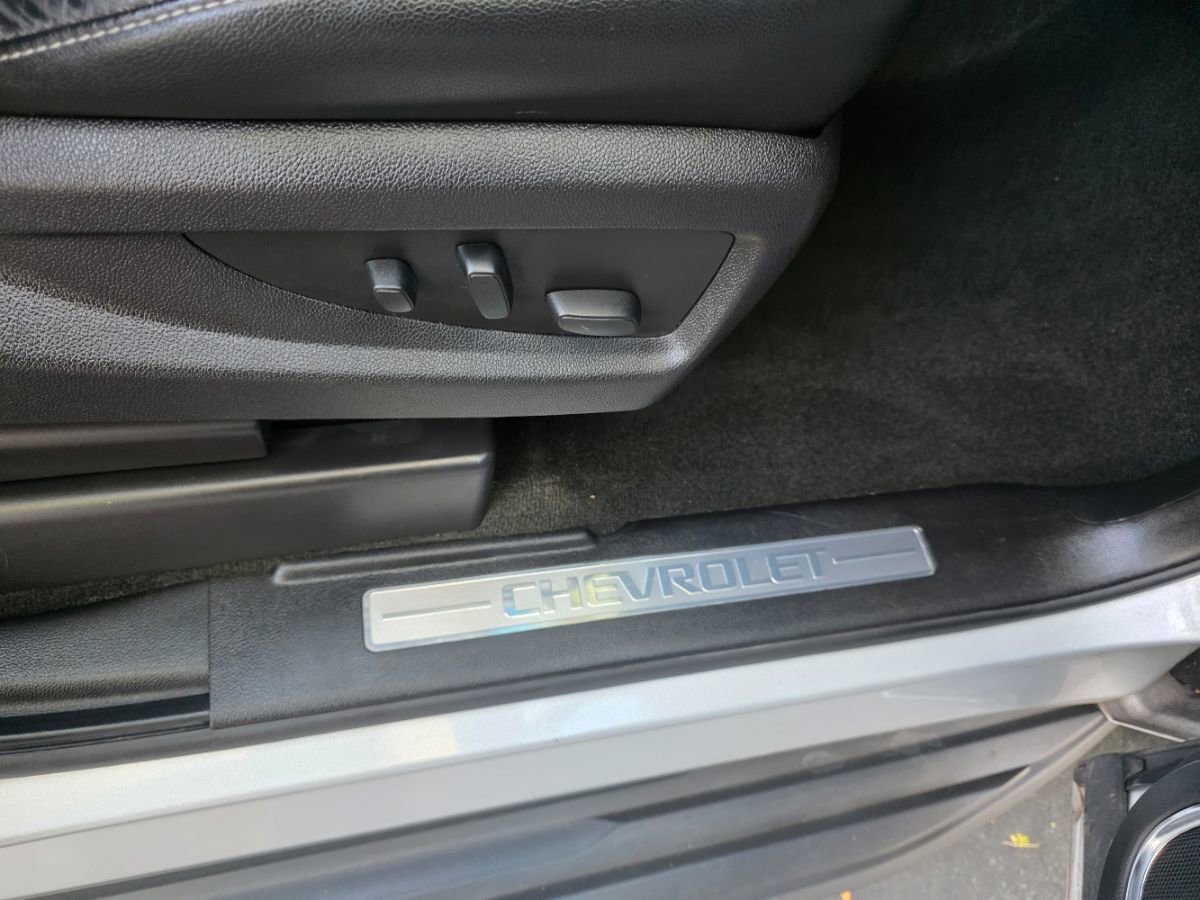 Used 2017 Chevrolet Tahoe LT image 23