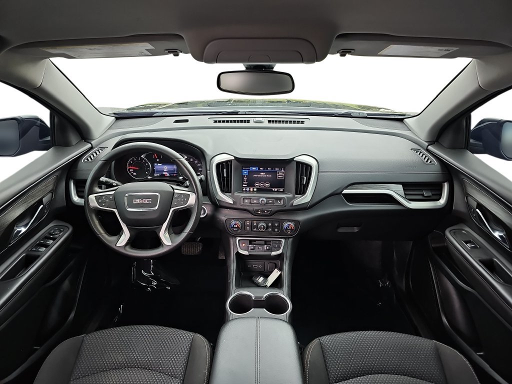 Used 2022 GMC Terrain SLE w/ Driver Convenience Package FWD image 13