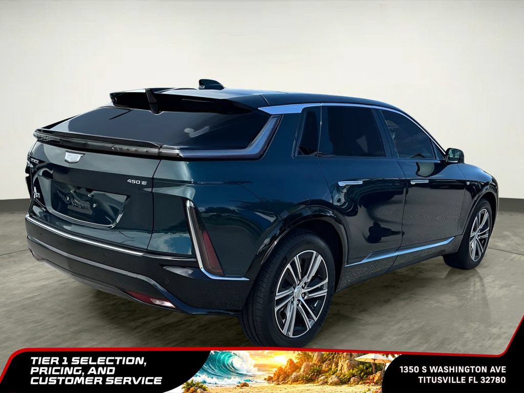 Used 2025 Cadillac Lyriq Luxury RWD image 7