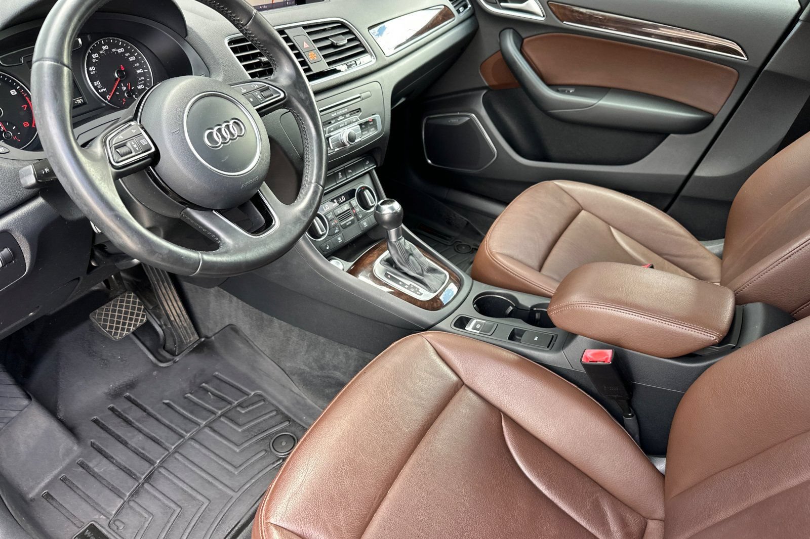 Used 2016 Audi Q3 2.0T Prestige AWD/4WD image 9